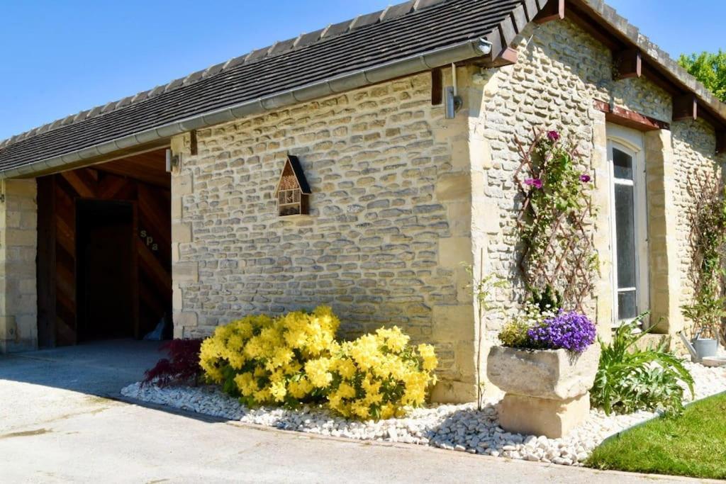 L'Ecurie Gourmande Bed & Breakfast Thaon Екстериор снимка